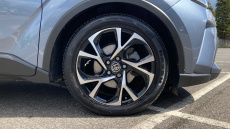 Toyota C-HR 1.8 Hybrid Design 5dr CVT Hybrid Hatchback